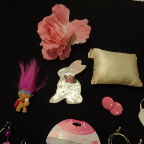 JUNK DRAWER VINTAGE TINY TROLL TOYS & JEWELRY ETC LOT - Picture 4 of 5